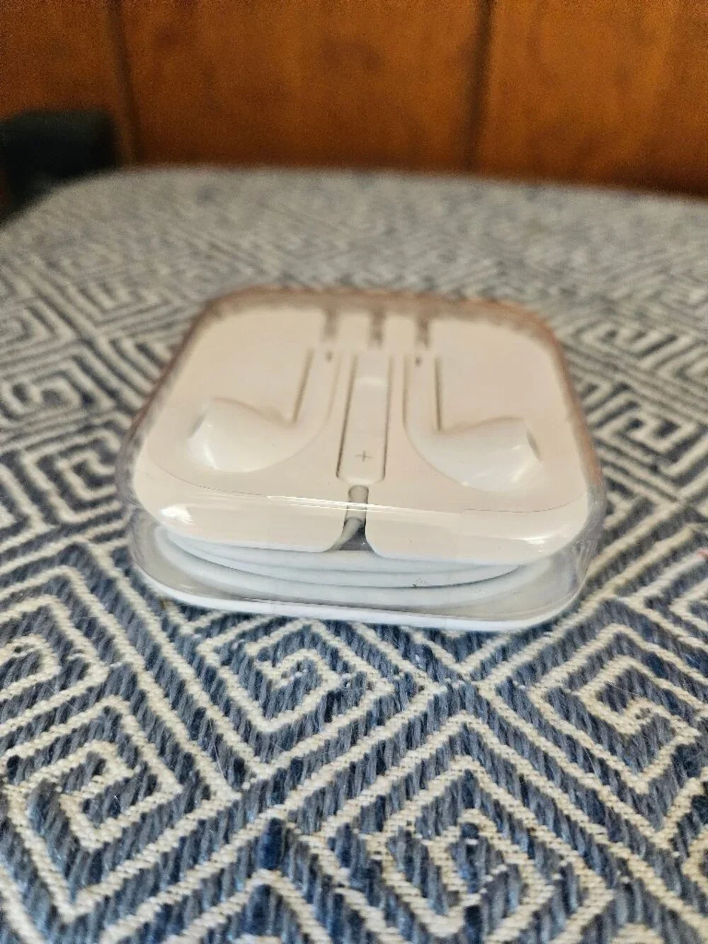NIB Apple EarPods Wired Headphones